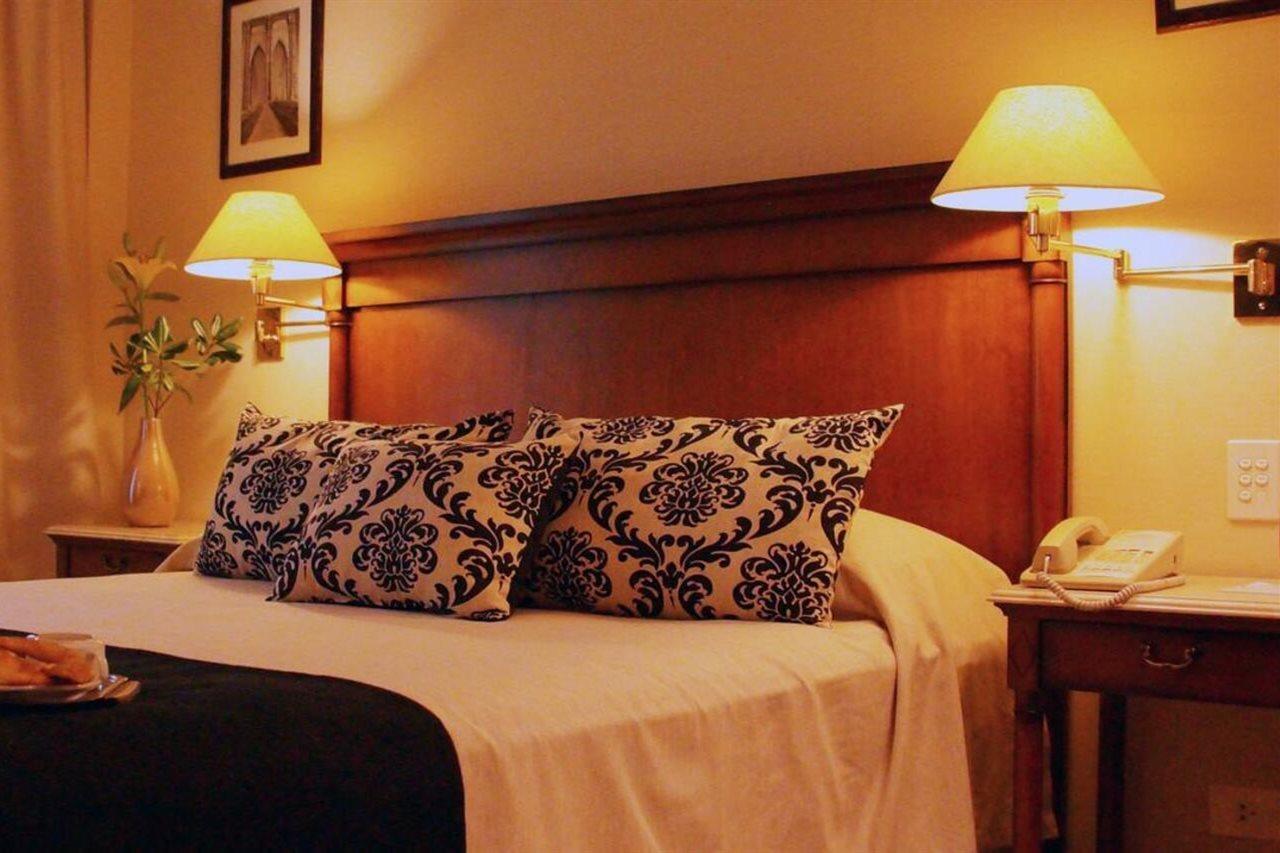 Howard Johnson Hotel 9 De Julio Avenue Buenos Aires Bagian luar foto